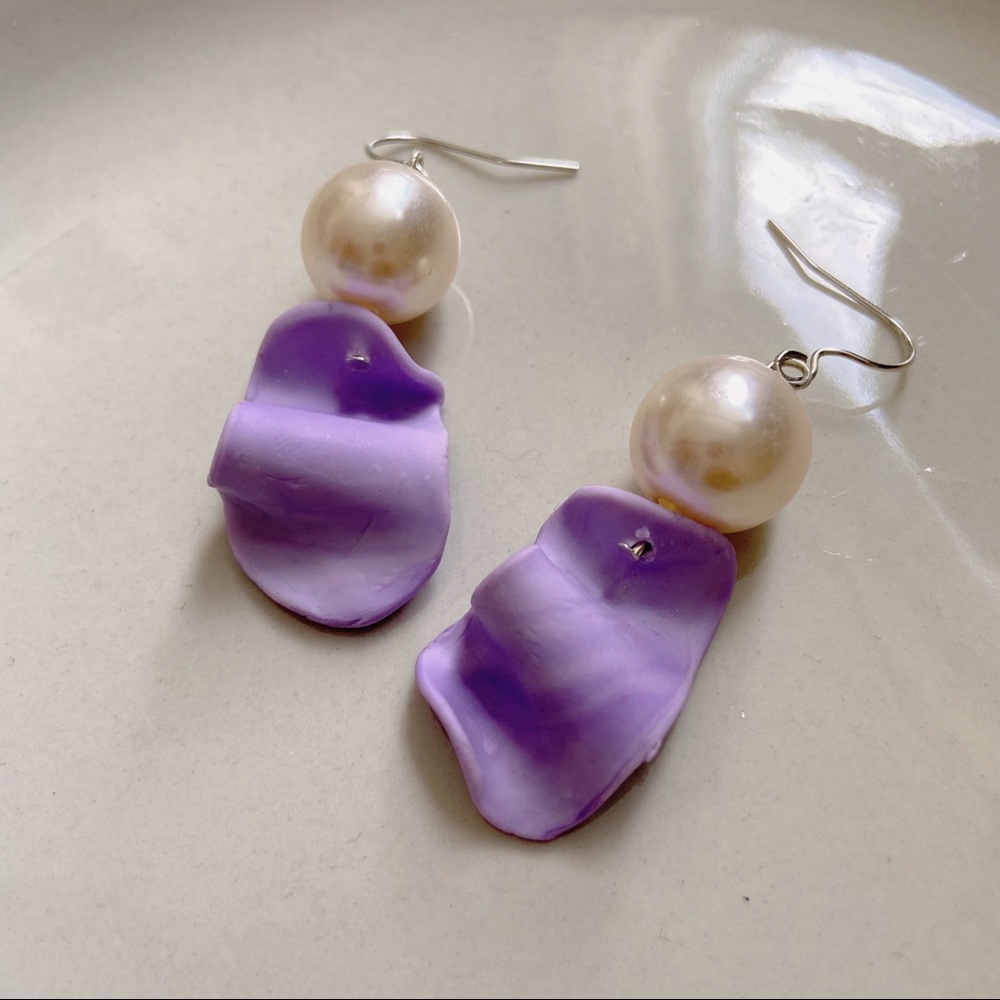 Handmade statement earrings - Picture 4 of 5